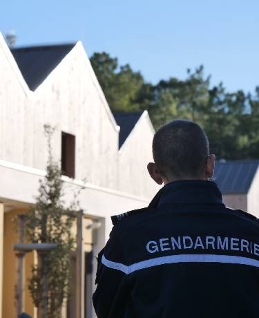 nouveau-projet-86-12173 nouveau-projet-86-12173